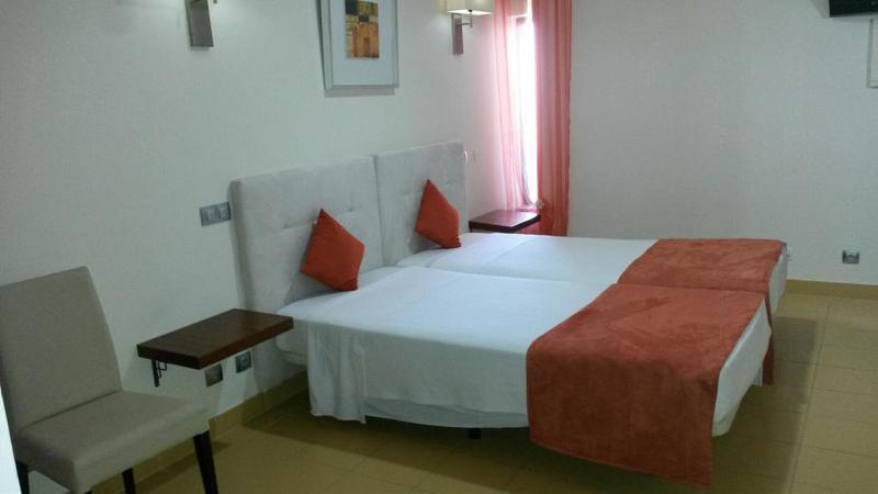 Hotel Praia Sol Картейра Экстерьер фото